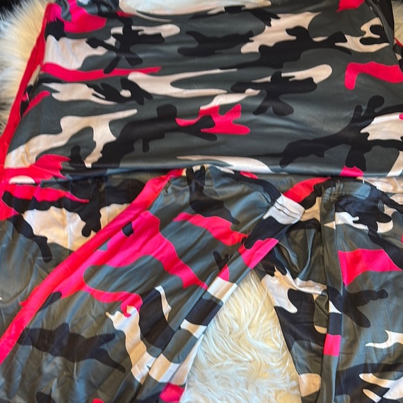 SHEIN Pants - SHEIN Black Grey and Pink Outfit  with Camouflage Design